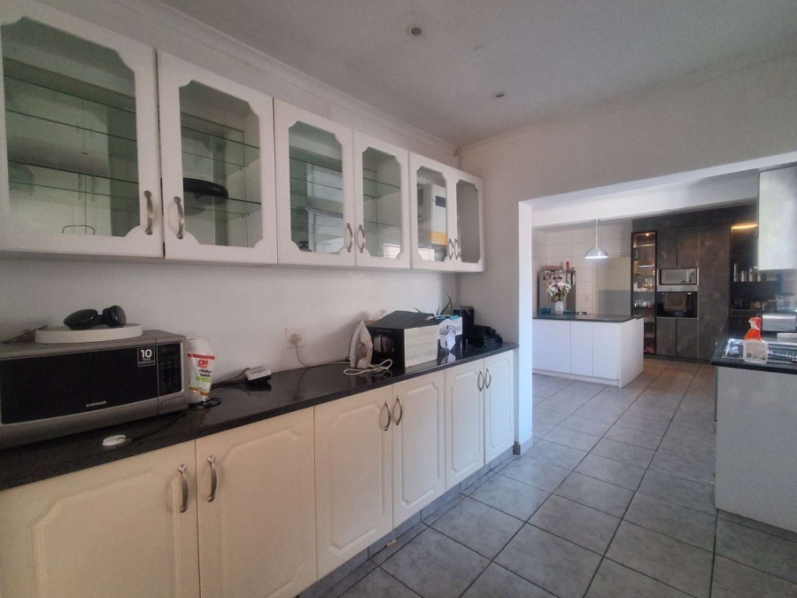 3 Bedroom Property for Sale in Florida Lake Gauteng