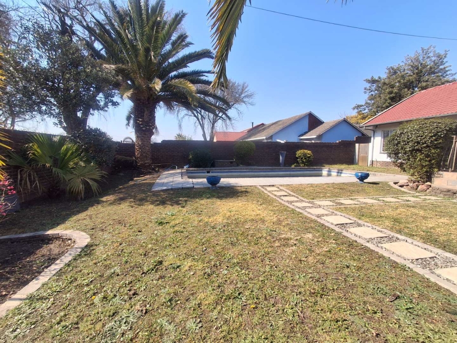 3 Bedroom Property for Sale in Florida Lake Gauteng