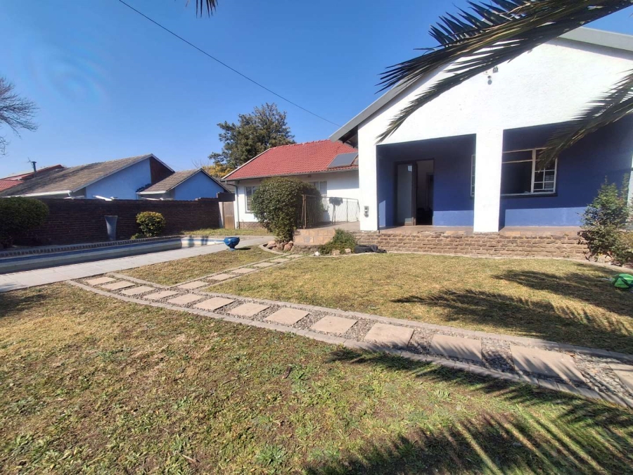 3 Bedroom Property for Sale in Florida Lake Gauteng