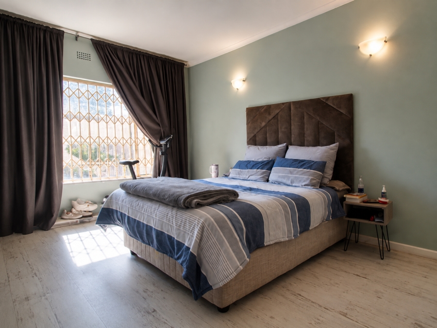 3 Bedroom Property for Sale in Florida Lake Gauteng