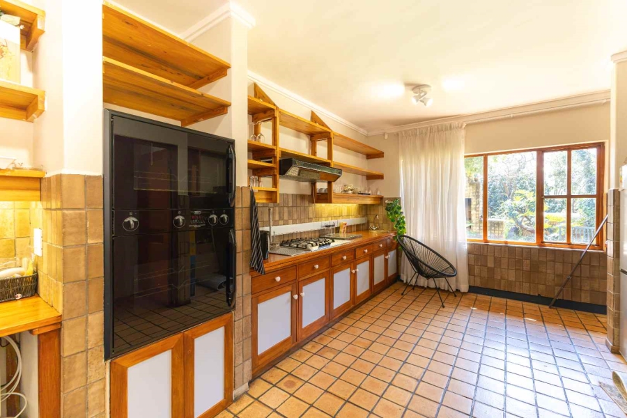 6 Bedroom Property for Sale in Waterkloof Ridge Gauteng