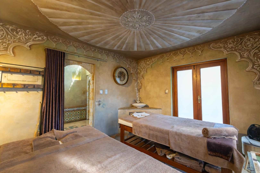 6 Bedroom Property for Sale in Waterkloof Ridge Gauteng