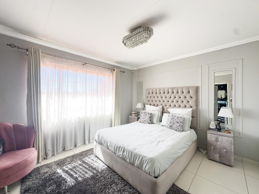 3 Bedroom Property for Sale in Equestria Gauteng