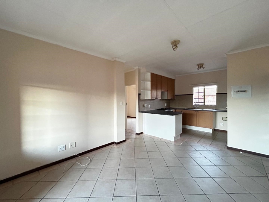 To Let 2 Bedroom Property for Rent in Mooikloof Ridge Gauteng