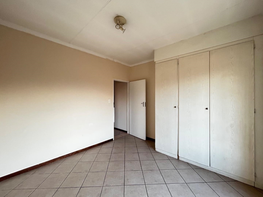 To Let 2 Bedroom Property for Rent in Mooikloof Ridge Gauteng