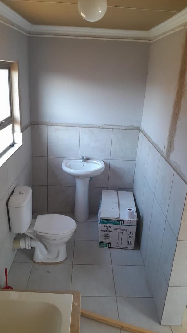 2 Bedroom Property for Sale in Mabopane Gauteng