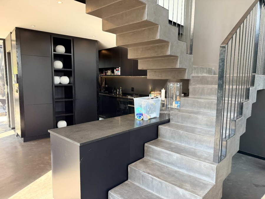 2 Bedroom Property for Sale in Hyde Park Gauteng