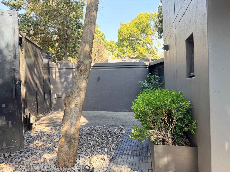 2 Bedroom Property for Sale in Hyde Park Gauteng
