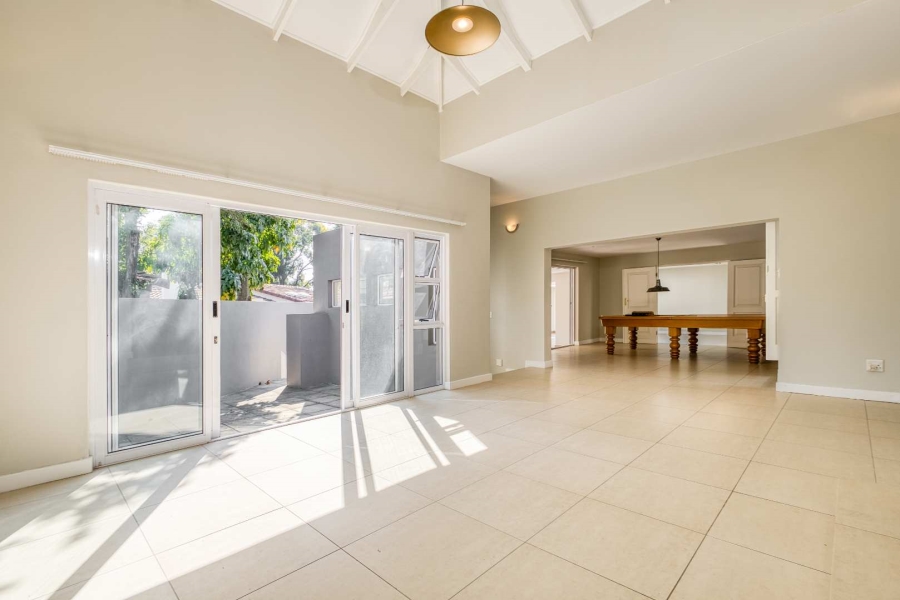 4 Bedroom Property for Sale in Fourways Gardens Gauteng