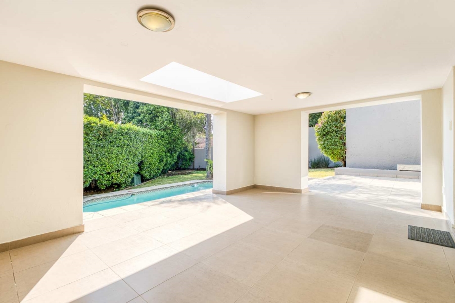 4 Bedroom Property for Sale in Fourways Gardens Gauteng