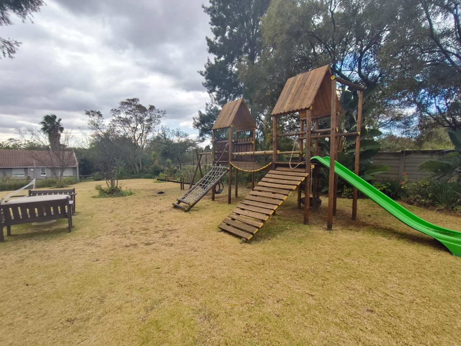 To Let 2 Bedroom Property for Rent in North Riding Gauteng