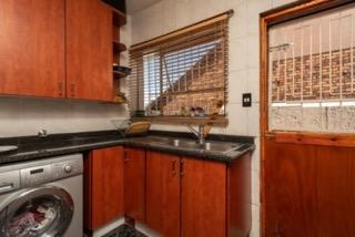 3 Bedroom Property for Sale in Suideroord Gauteng