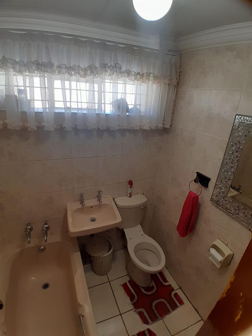 3 Bedroom Property for Sale in Mabopane Unit B Gauteng