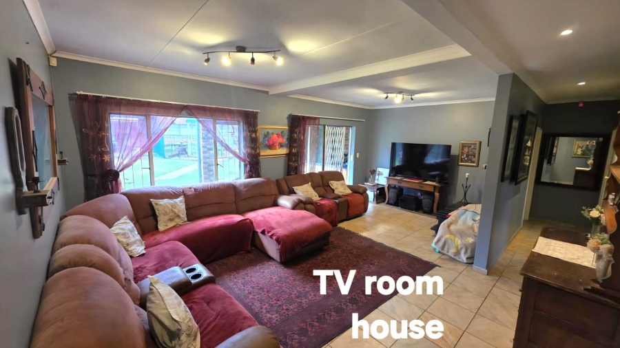 3 Bedroom Property for Sale in Suiderberg Gauteng