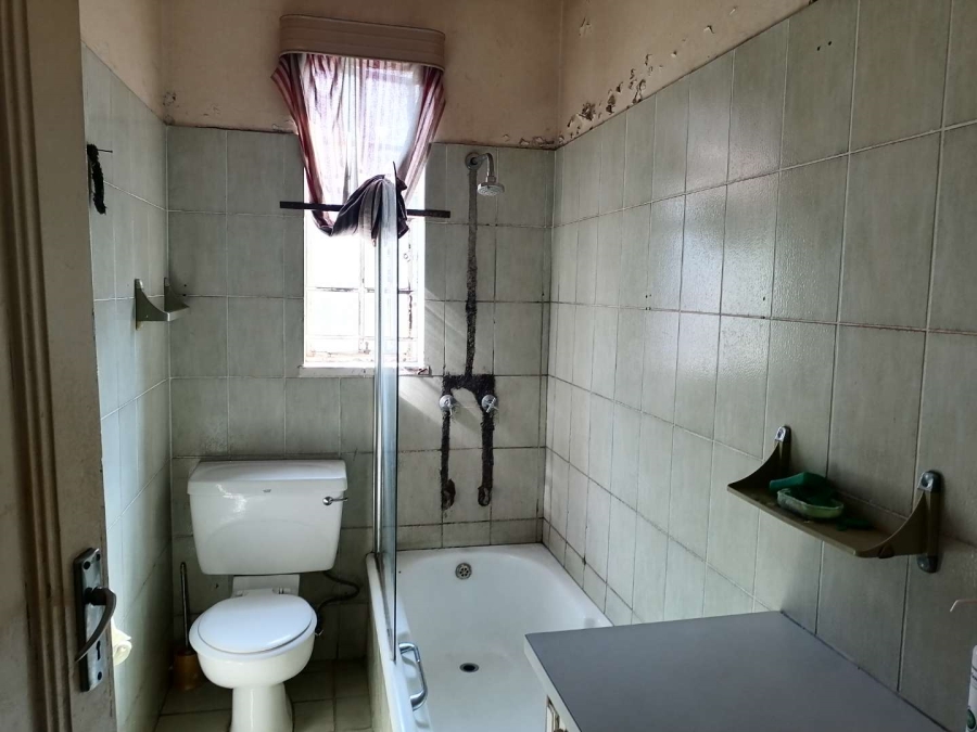 8 Bedroom Property for Sale in Rosettenville Gauteng