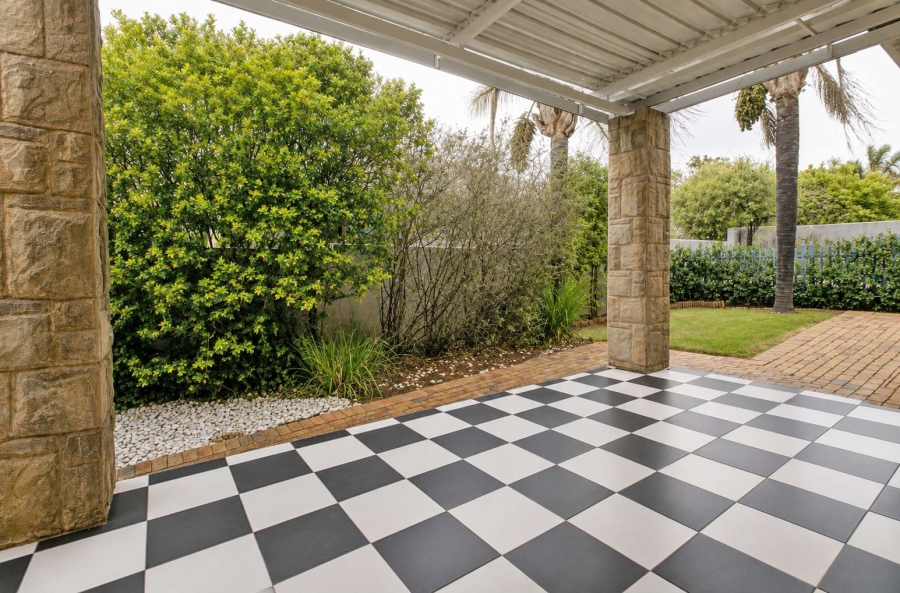 3 Bedroom Property for Sale in Honeydew Manor Gauteng