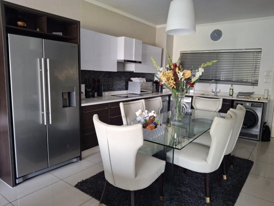 To Let 2 Bedroom Property for Rent in Morningside Gauteng