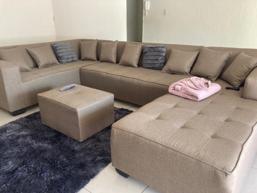 4 Bedroom Property for Sale in Corlett Gardens Gauteng