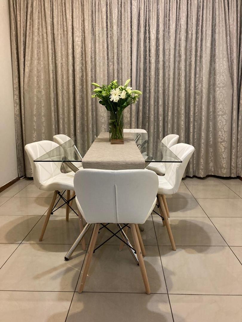 4 Bedroom Property for Sale in Corlett Gardens Gauteng