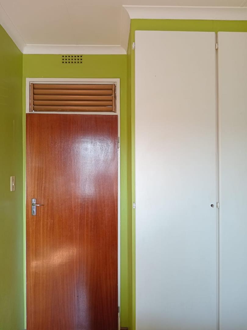 4 Bedroom Property for Sale in Corlett Gardens Gauteng