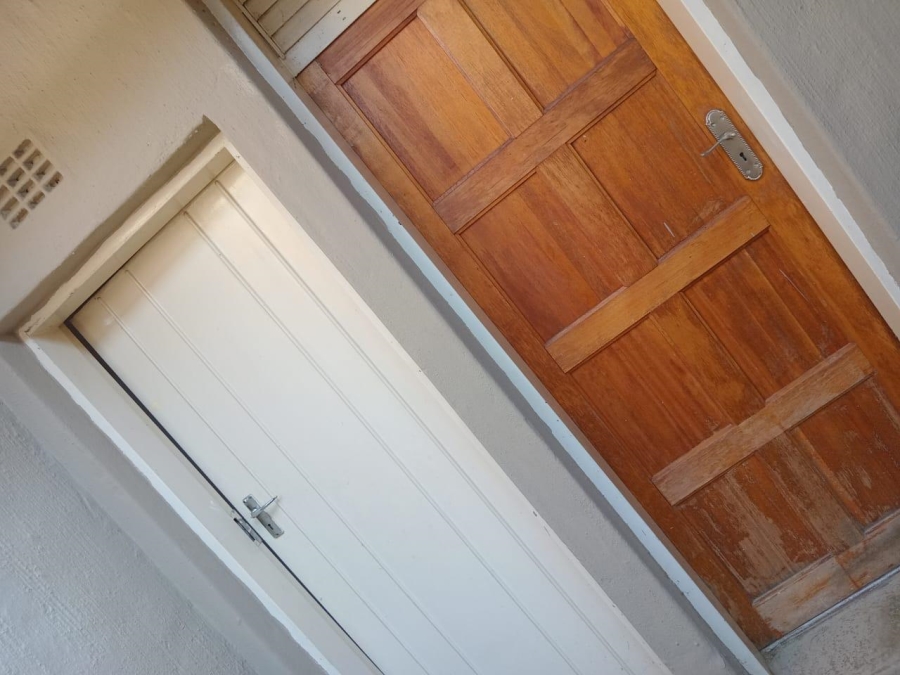 4 Bedroom Property for Sale in Corlett Gardens Gauteng