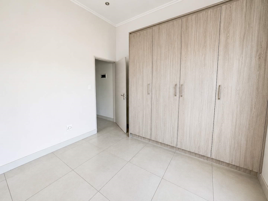 To Let 2 Bedroom Property for Rent in Broadacres Gauteng