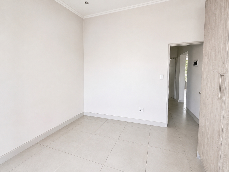To Let 2 Bedroom Property for Rent in Broadacres Gauteng