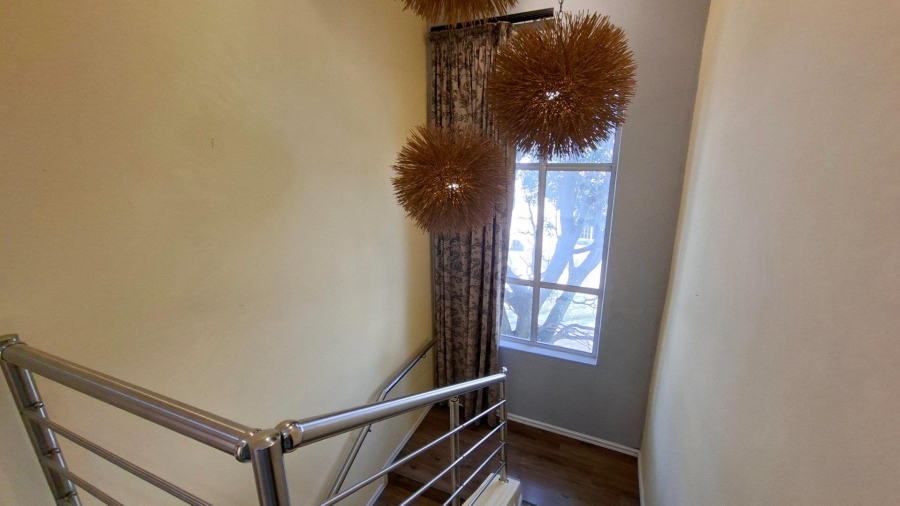 To Let 3 Bedroom Property for Rent in Edenburg Gauteng