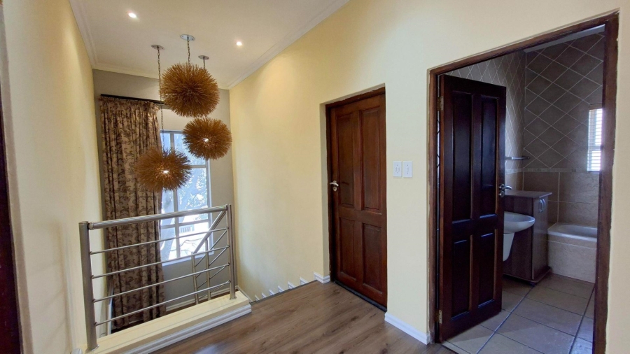 To Let 3 Bedroom Property for Rent in Edenburg Gauteng