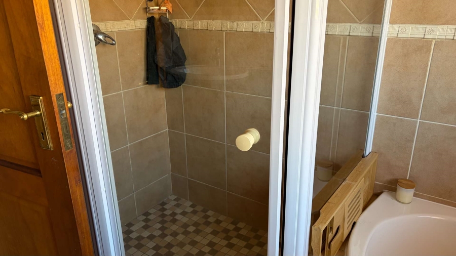 3 Bedroom Property for Sale in Noordhang Gauteng