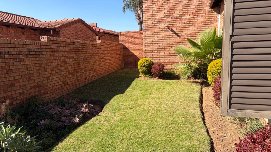 3 Bedroom Property for Sale in Noordhang Gauteng