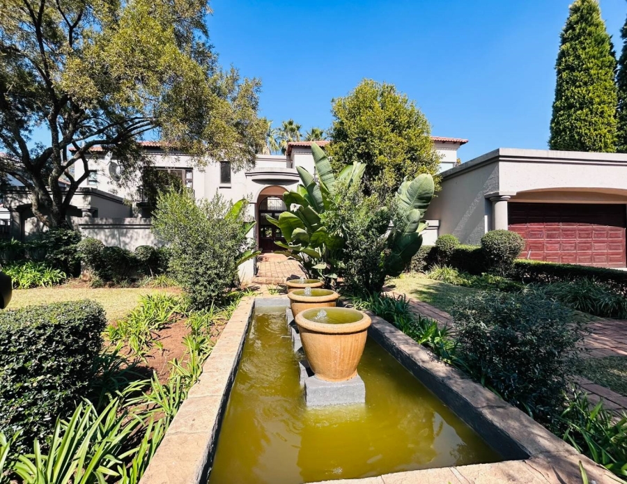 To Let 4 Bedroom Property for Rent in Silver Lakes Golf Estate Gauteng