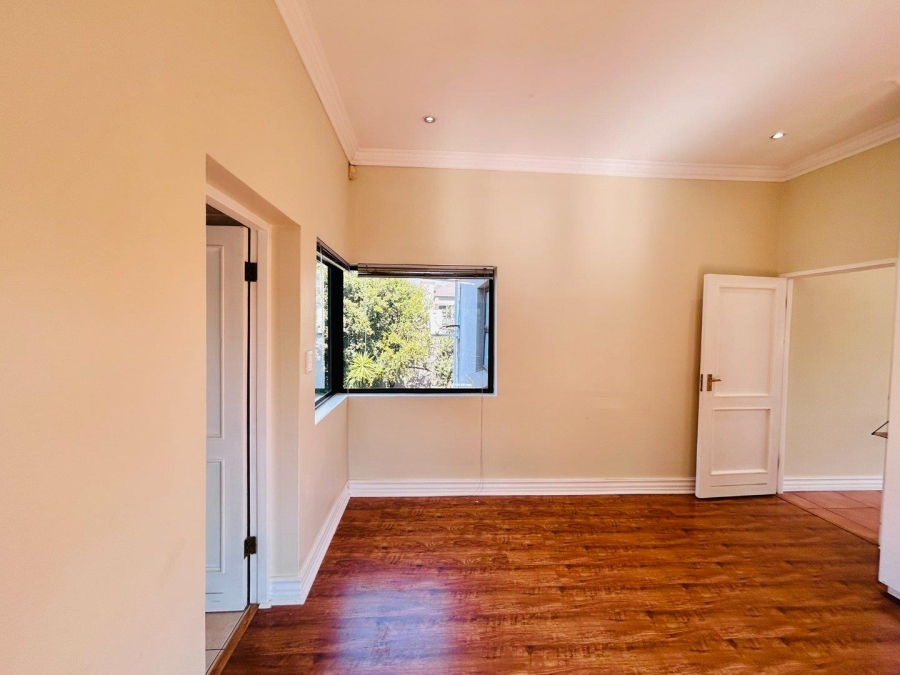 To Let 4 Bedroom Property for Rent in Silver Lakes Golf Estate Gauteng