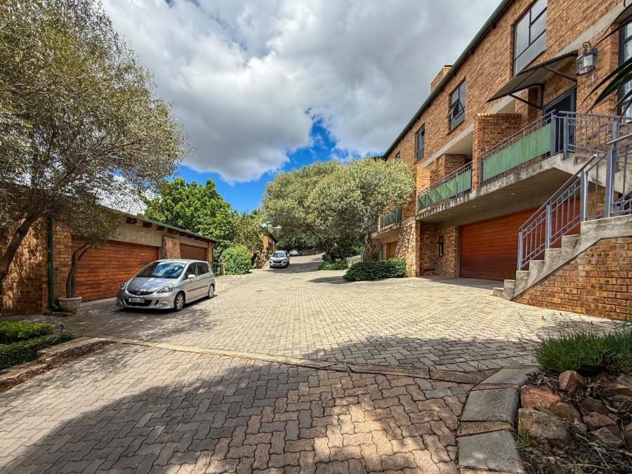 To Let 3 Bedroom Property for Rent in Rietondale Gauteng