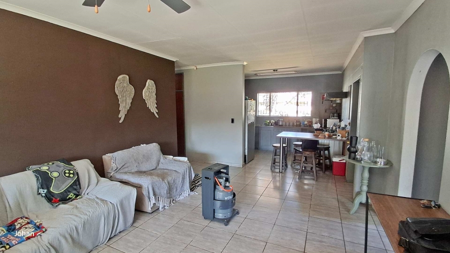 3 Bedroom Property for Sale in Verwoerdpark Gauteng