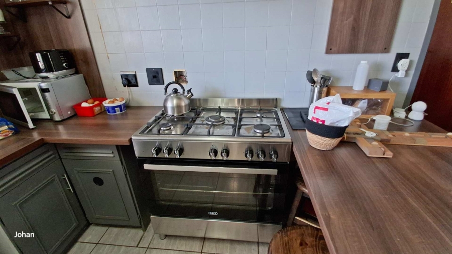 3 Bedroom Property for Sale in Verwoerdpark Gauteng