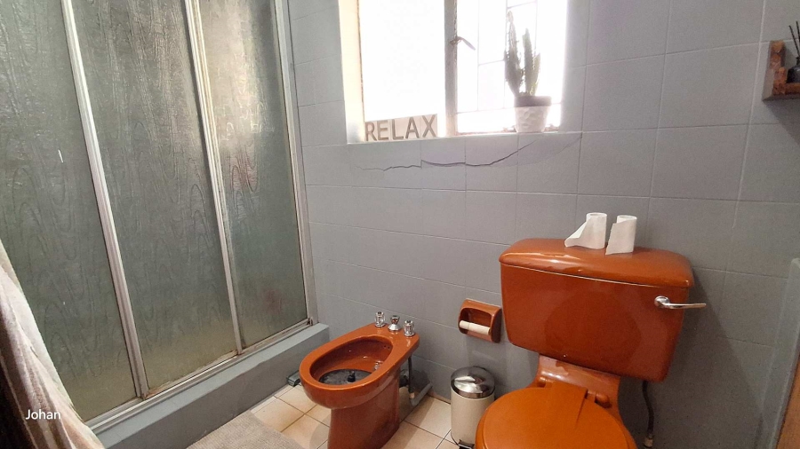 3 Bedroom Property for Sale in Verwoerdpark Gauteng