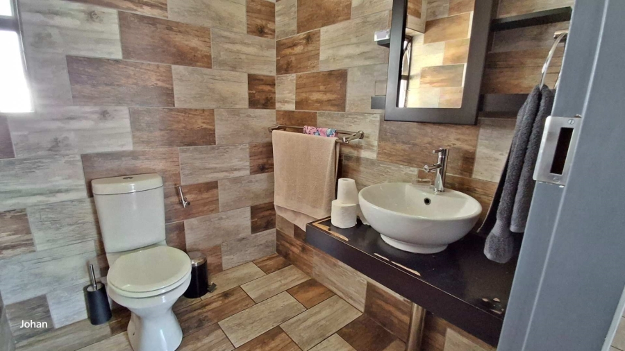 3 Bedroom Property for Sale in Verwoerdpark Gauteng