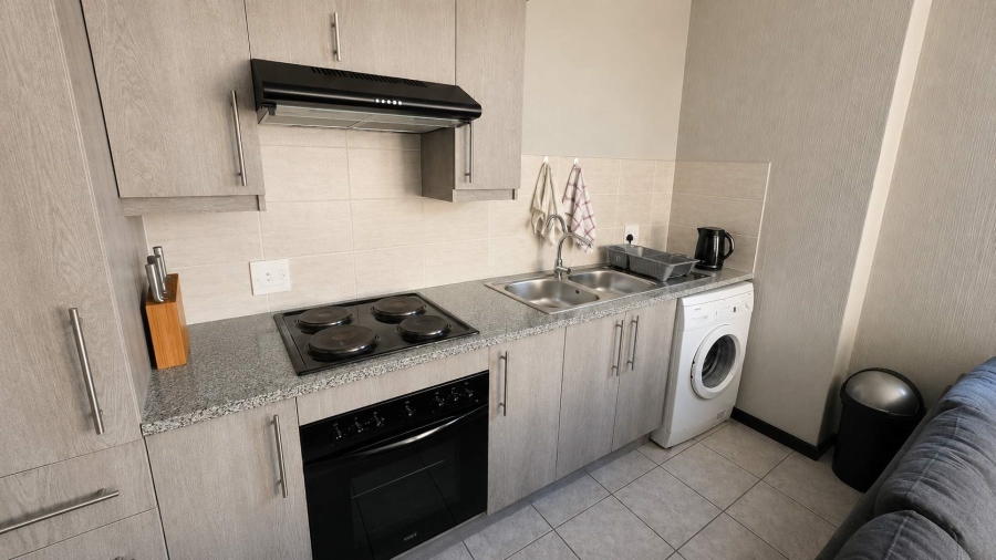 1 Bedroom Property for Sale in Wilgeheuwel Gauteng