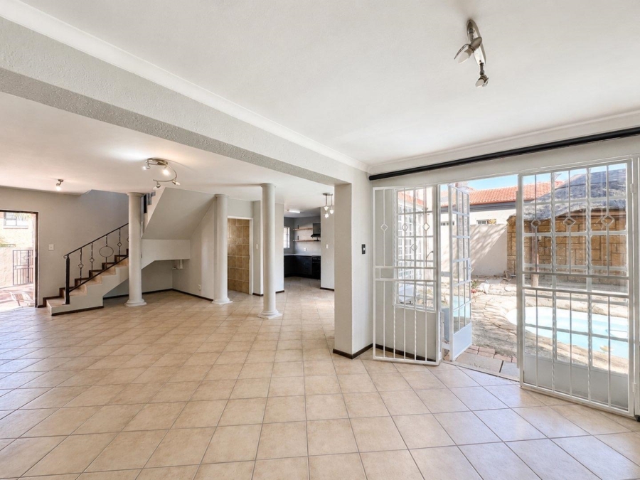 3 Bedroom Property for Sale in Moreleta Park Gauteng