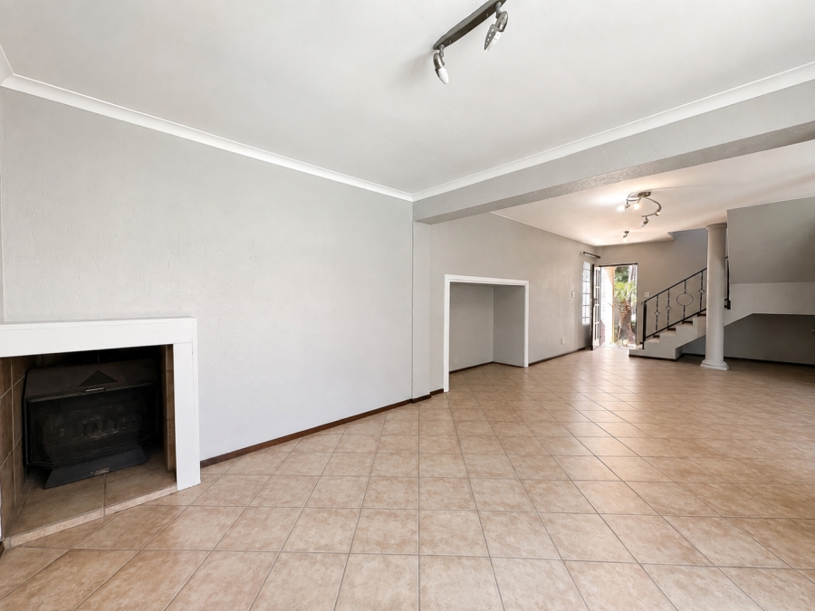 3 Bedroom Property for Sale in Moreleta Park Gauteng