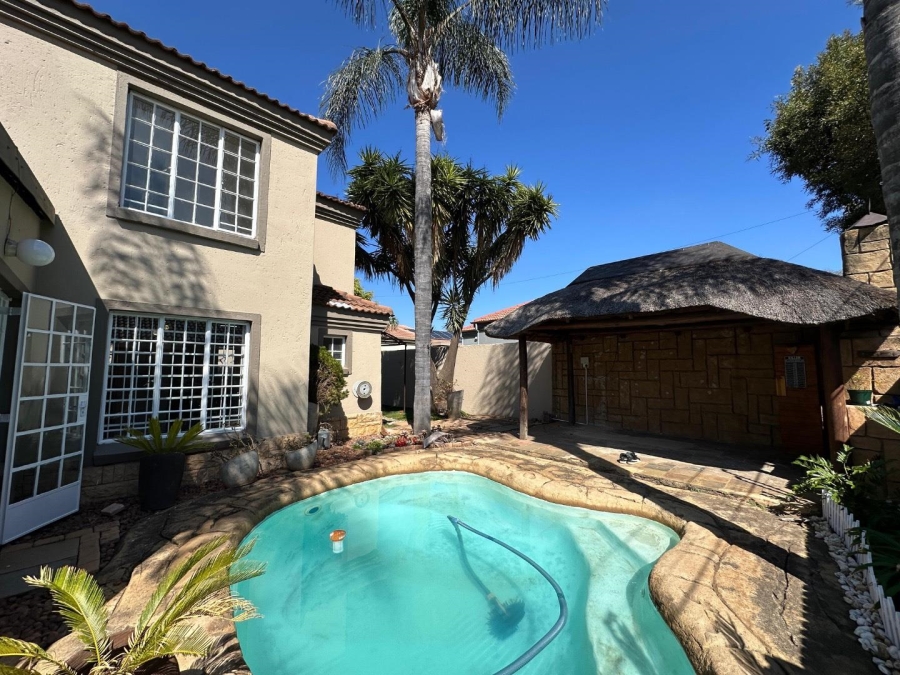 3 Bedroom Property for Sale in Moreleta Park Gauteng