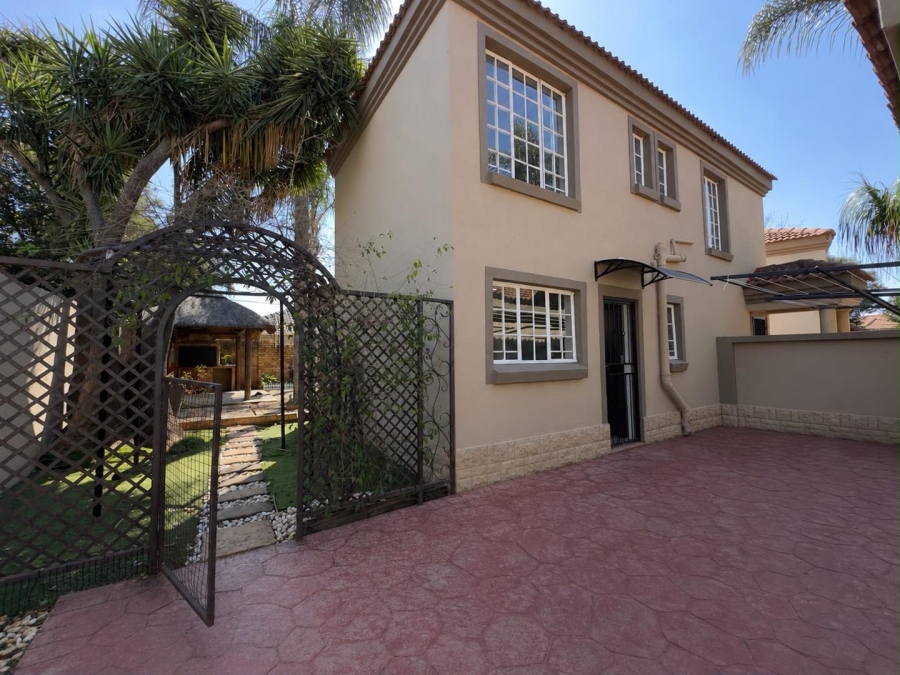 3 Bedroom Property for Sale in Moreleta Park Gauteng