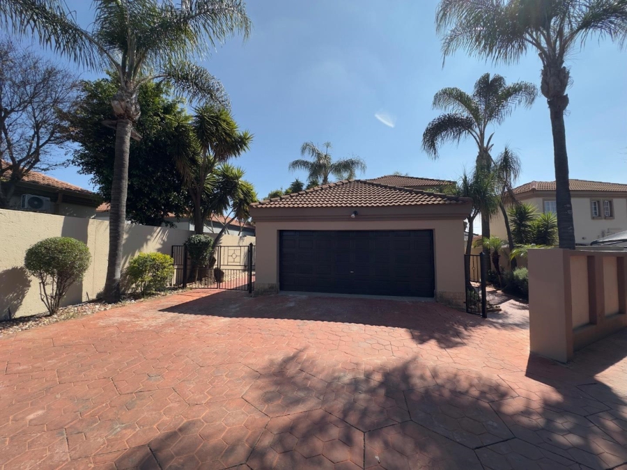 3 Bedroom Property for Sale in Moreleta Park Gauteng