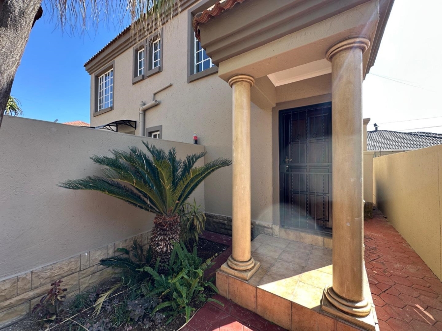 3 Bedroom Property for Sale in Moreleta Park Gauteng