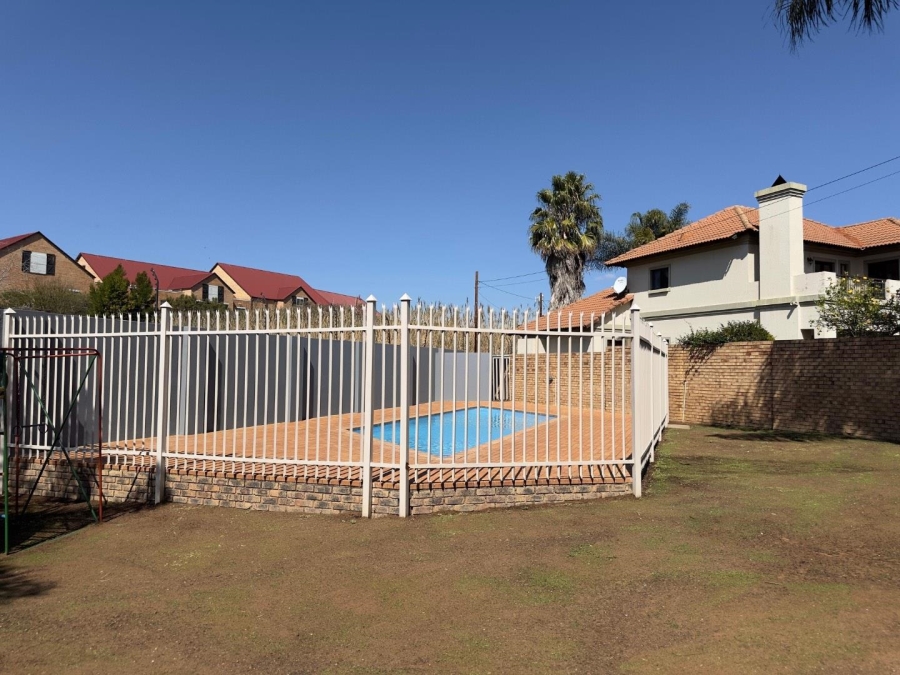 3 Bedroom Property for Sale in Moreleta Park Gauteng