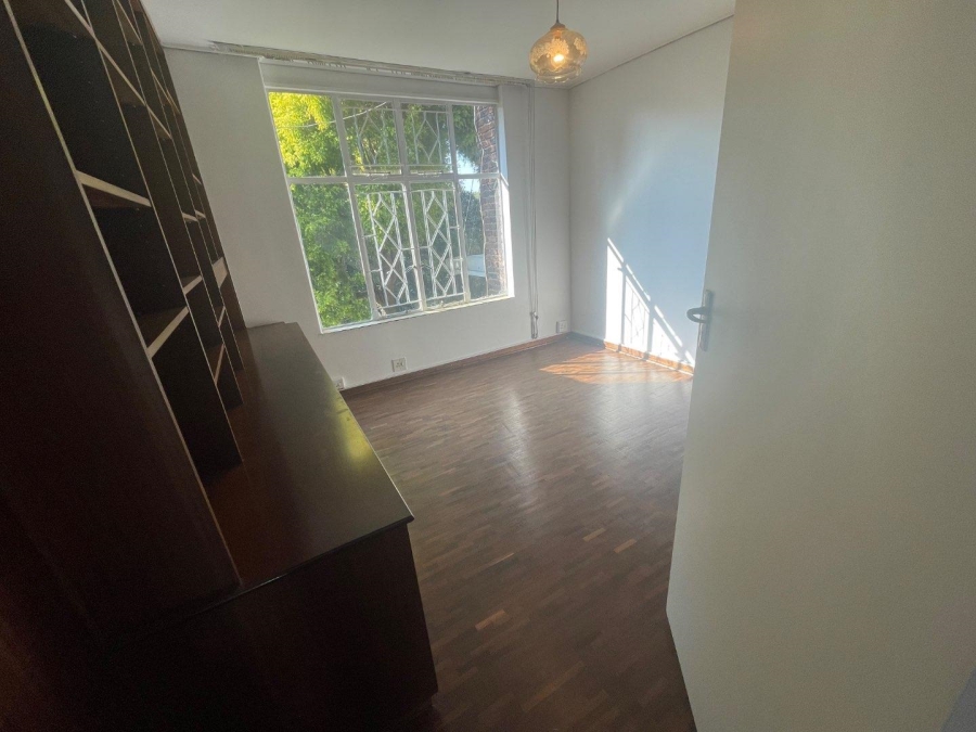 To Let 2 Bedroom Property for Rent in Hyde Park Gauteng