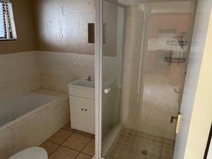 To Let 1 Bedroom Property for Rent in Paulshof Gauteng