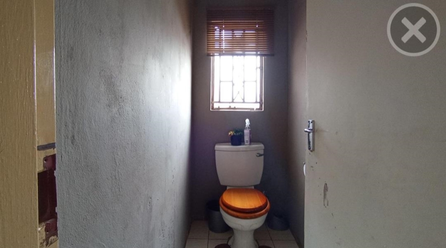 2 Bedroom Property for Sale in Soshanguve VV Gauteng