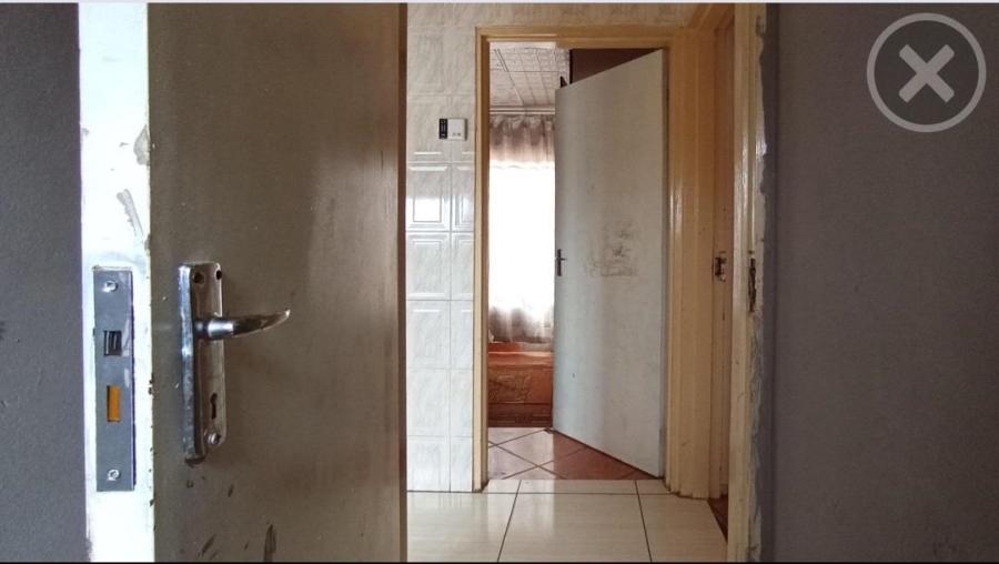 2 Bedroom Property for Sale in Soshanguve VV Gauteng